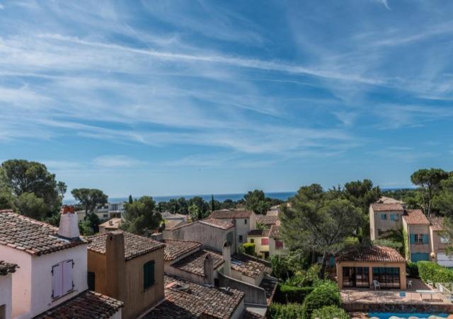 Appartement Le Poisson Bleu Saint-Raphaël Kültér fotó